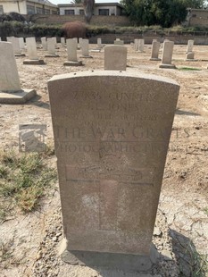BAGHDAD (NORTH GATE) WAR CEMETERY - JONES, J E